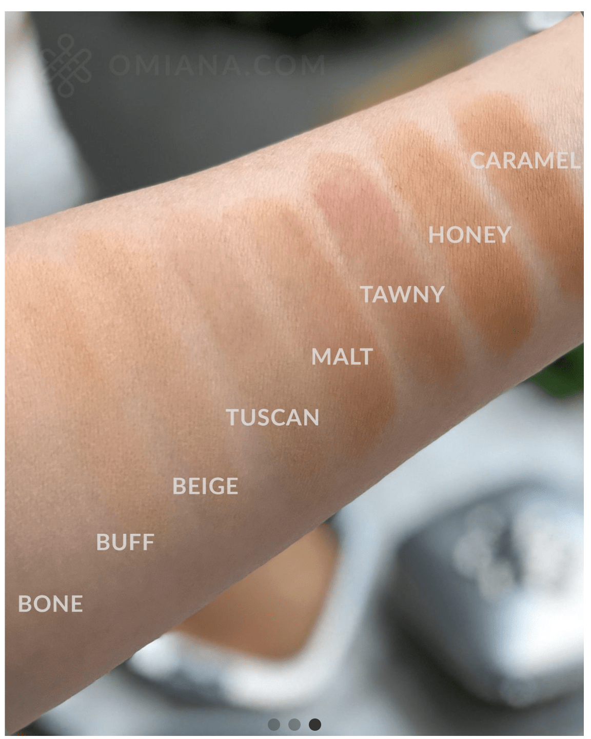 Omiana Natural Cosmetics Foundation Adaptive Pressed Powder Foundation - Titanium Dioxide-Free, & More!